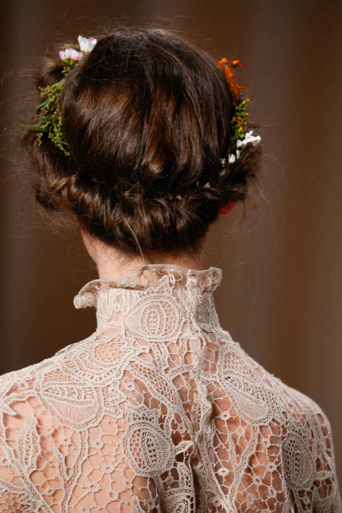 Beauty-идеи для невесты от Valentino