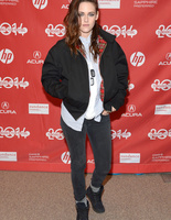 Звездные советы: с чем носить бомбер Звездные советы: с чем носить бомбер