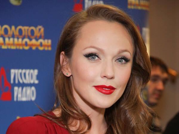 Альбина Джанабаева