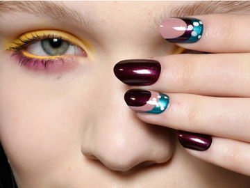 Маникюр на Новый год - 5 стильных вариантов