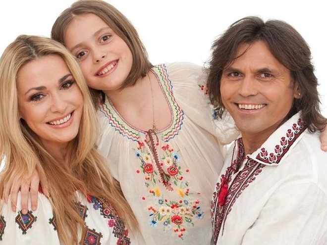 Ольга Сумська привітала молодшу доньку із закінченням університету та розповіла про її майбутню кар'єру