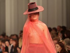 Показ Буреніна