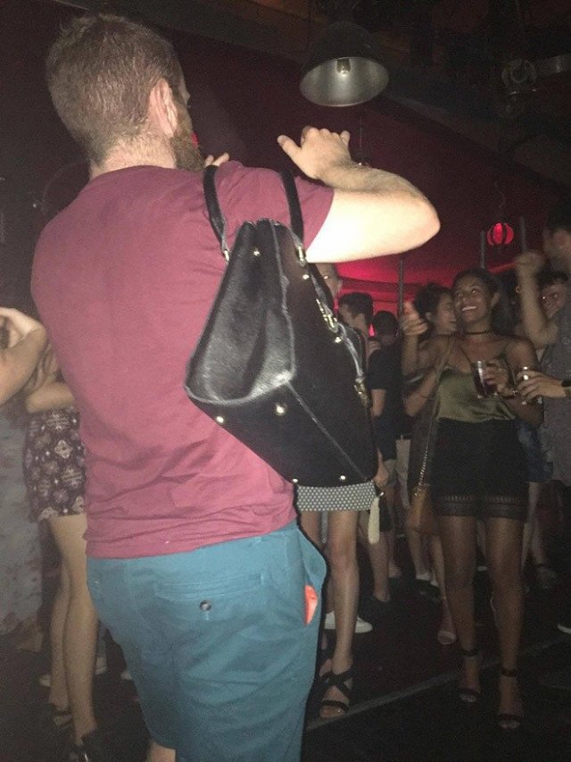 Нелегка жизнь фотографа