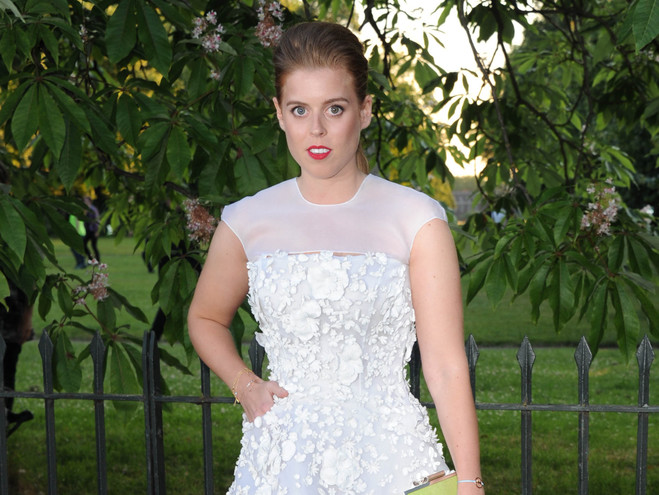 Онука Єлизавети II принцеса Беатрис