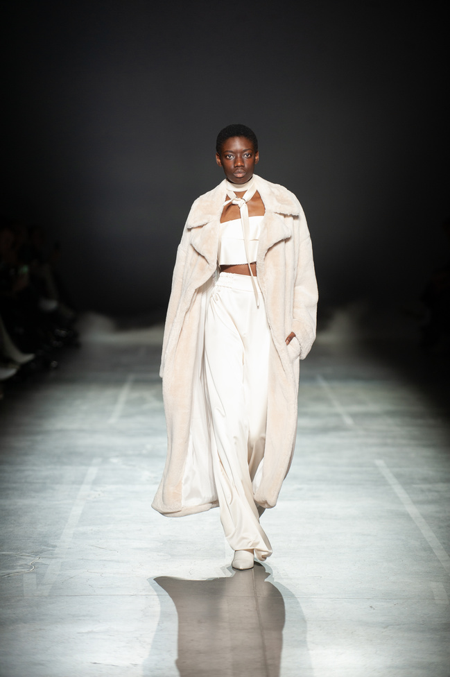 Elena Burenina FW20/21