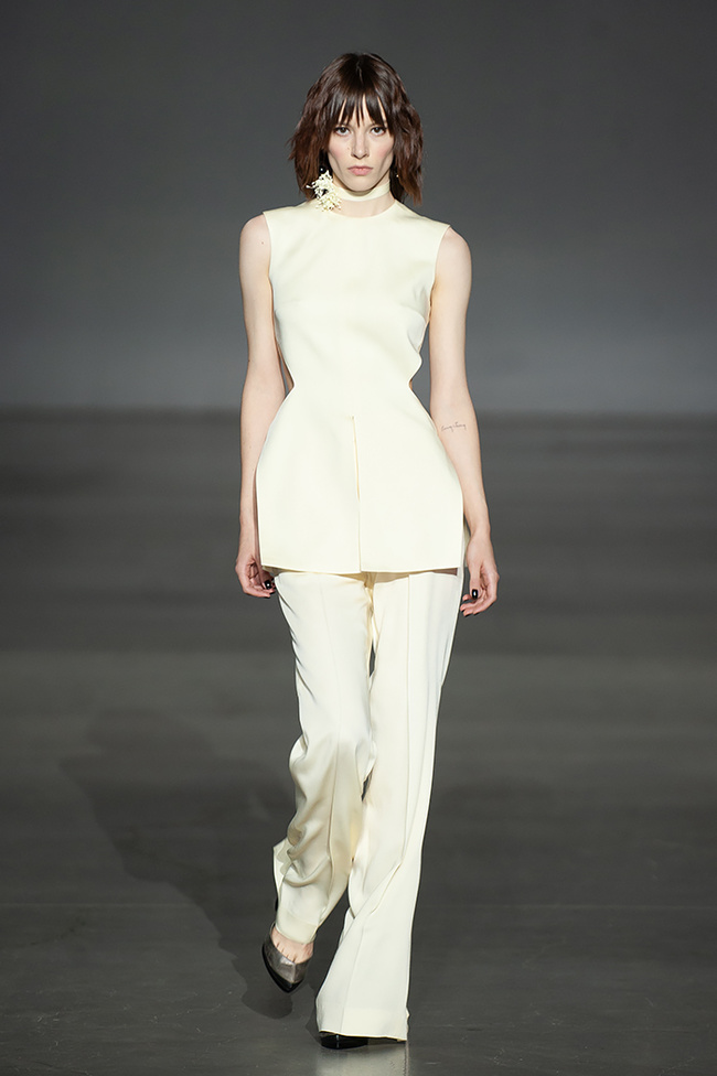 Показ Elena Burenina на Ukrainian Fashion Week noseason sept 2021