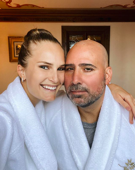 Алла Костромічова і її чоловік Джейсон Капоне