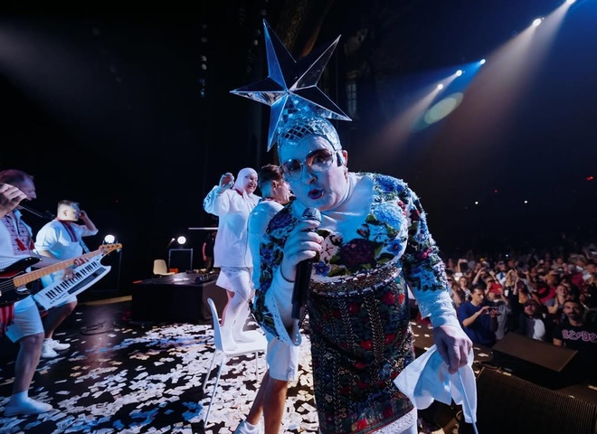 Сердючка підтримала Ziferblat під час концерту та перепела Bird of Pray