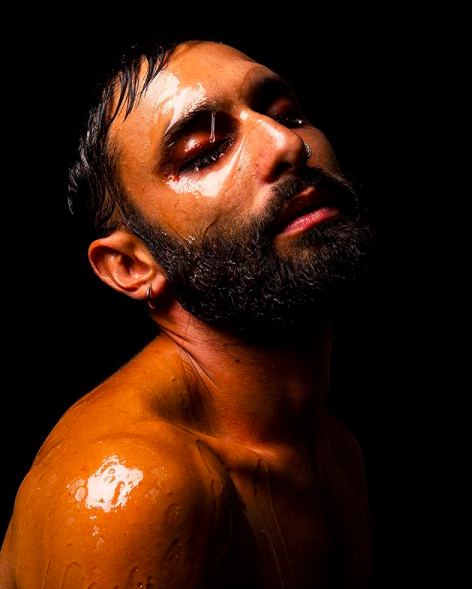 Кончіта Вурст в образі чоловіка: 31 фото іменинника дня