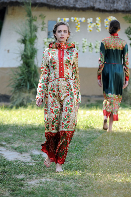 Коллекции Этно-fashion на фестивале «Країна Мрій»: Iryna DIL’