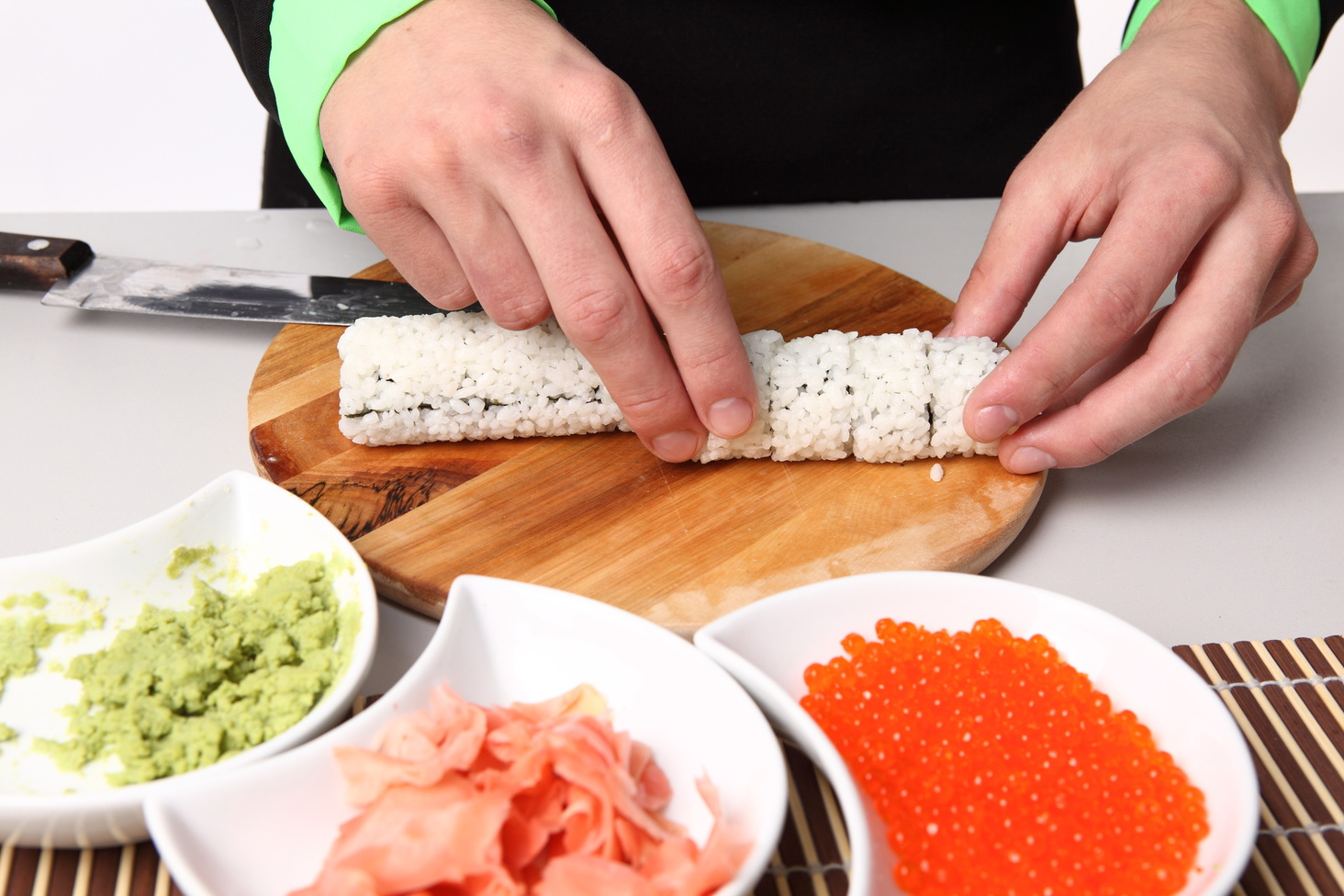 Процесс приготовления суши