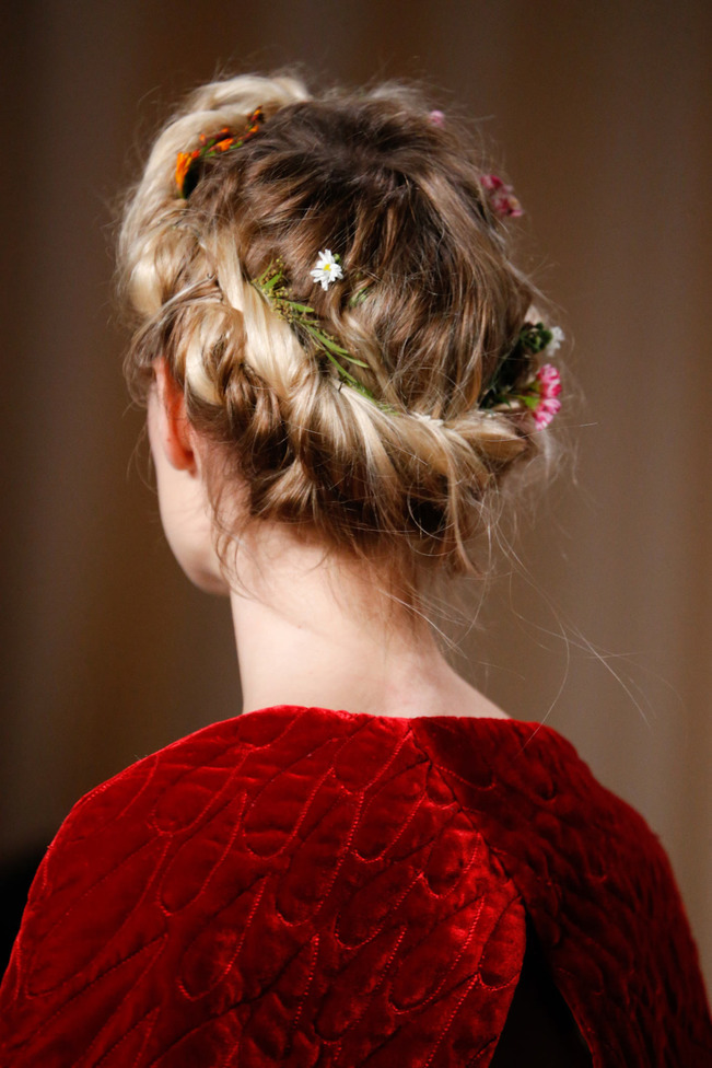 Beauty-идеи для невесты от Valentino