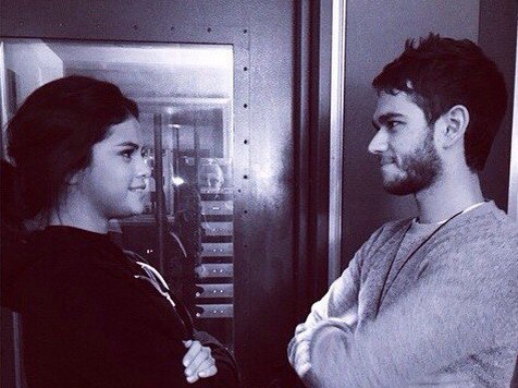 новый парень Селена Гомез