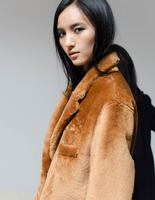 Бьюти-образ моделей с показа Burberry Prorsum Осень 2015