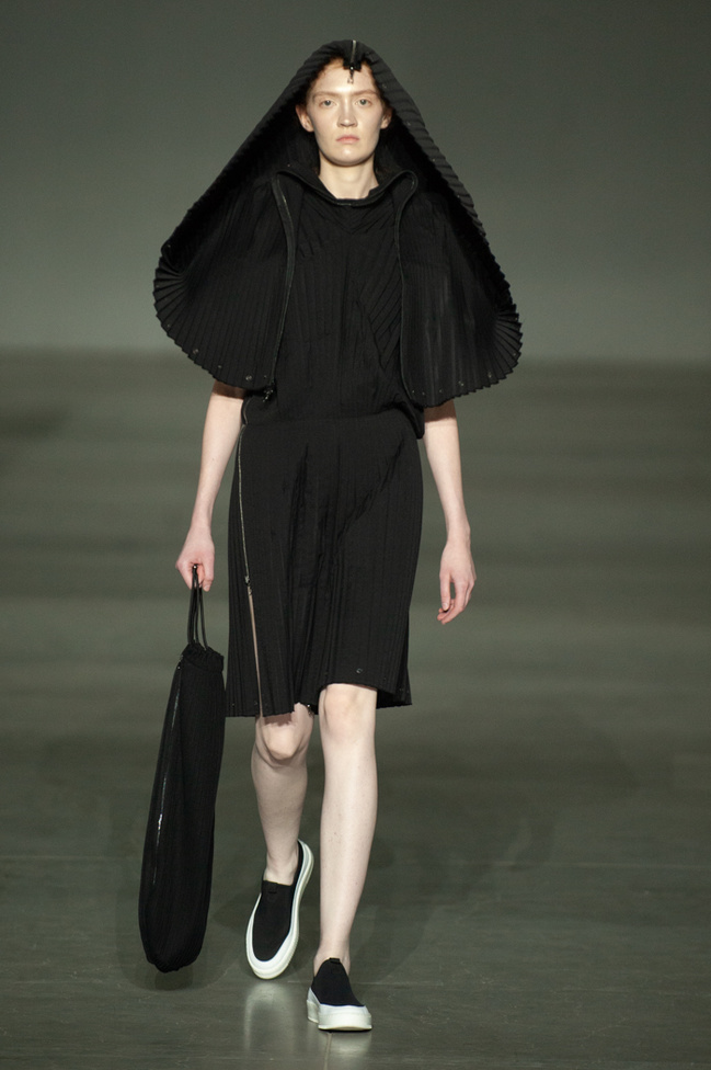 Показ DZHUS на Ukrainian Fashion Week noseason sept 2021