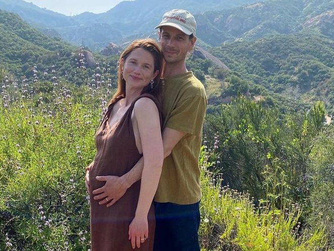 Зірка «Гаррі Поттера» Бонні Райт народила первістка від Ендрю Лококо