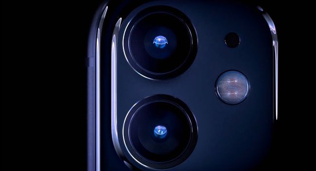 iPhone 11: двойная камера