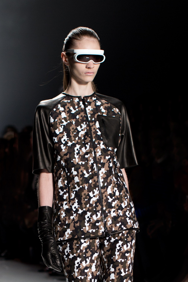 стиль милитари