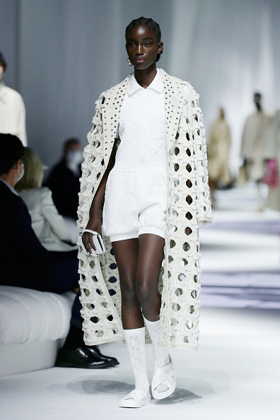 Fendi коллекция весна-лето 2021