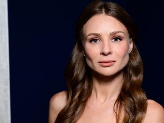 Зірка «Кварталу» Жуковцова розповіла про розлучення з чоловіком-інвалідом та спілкування із сином, який наразі у Туреччині