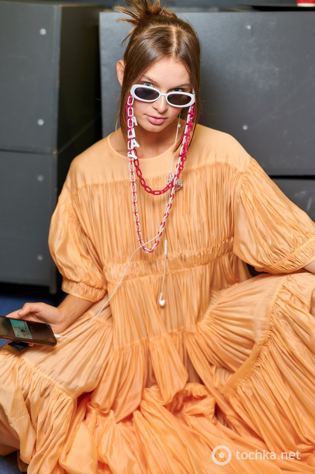 Backstage третього дня Ukrainian Fashion Week noseason sept 2021