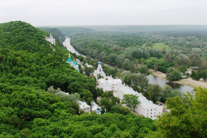 Топ-5 уникальных парков Украины