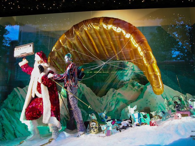 Найгарніші різдвяні вітрини світу: Harvey Nichols