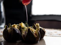 Інжир з медом і сиром