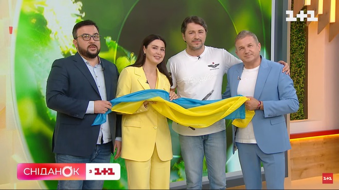Сергей Притула и ведущие Сніданку з 1+1