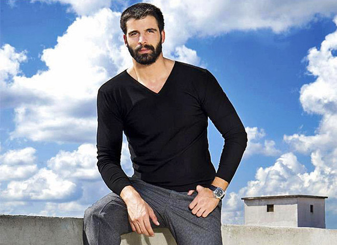 Мехмет Акиф Алакурт