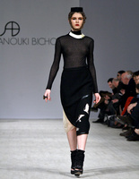 Показ ANOUKI BICHOLLA Показ ANOUKI BICHOLLA