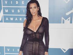 Мода без правил: "голые" луки Ким Кардашьян