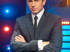 Хто вартий більшого?