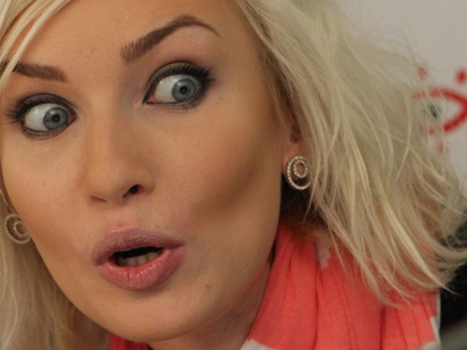 Іванна Мелай і XLDELUXE