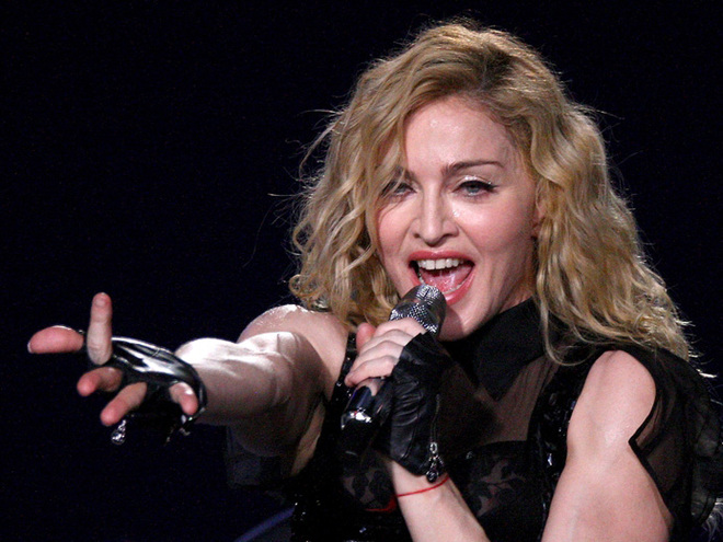 Мадонна, KAZAKY