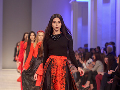 Показ Бурба