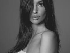 Эмили Ратаковски