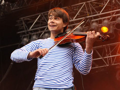 Александр Рыбак