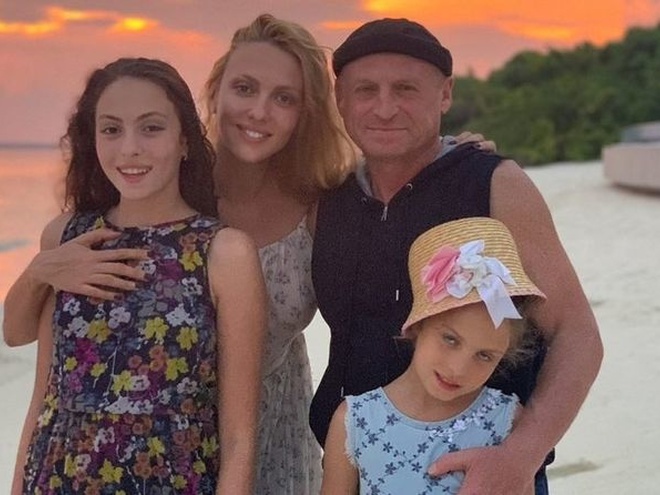 Оля Полякова показала, як відсвяткувала повноліття дочки