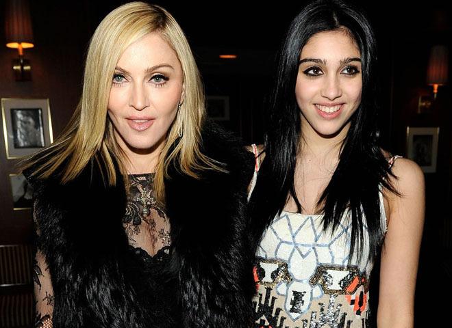 2011 Vanity Fair Oscar Party