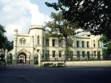 Открываем для себя Украину: Шахский дворец в Одессе