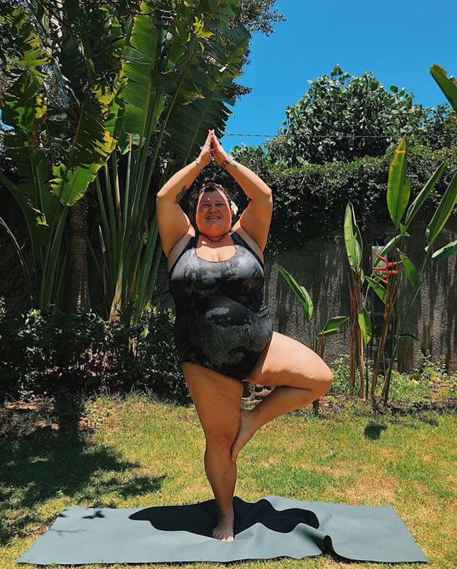 Alyona Alyona на Балі