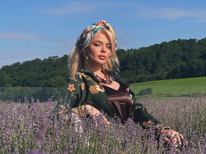 Гросу показала 3-місячного сина й розповіла про його навичку "фліртувати"