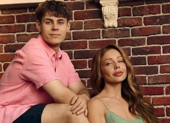 Син Кароль неочікувано з'явився на її концерті у Львові