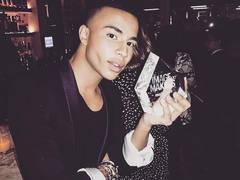 Пишите письма: Оливье Рустен разработал почтовые марки ко Дню Валентина