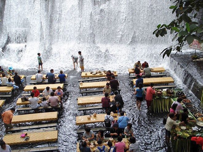 10 найоригінальніших ресторанів світу: Labassin Waterfall Restaurant. Сан-Пабло, Філіппіни