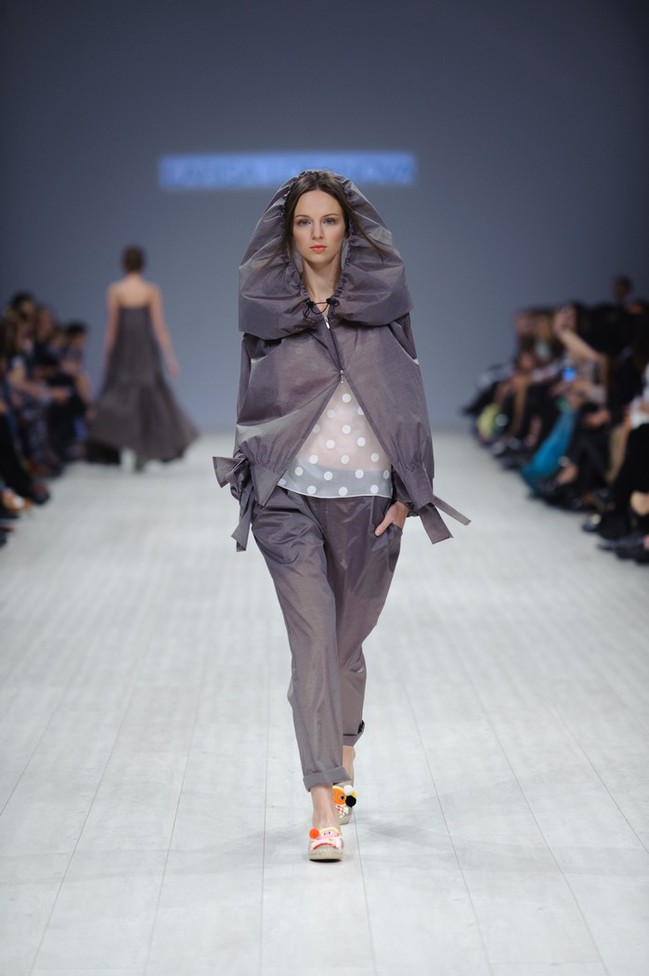 LARISA LOBANOVA ss 2016