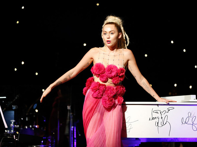 Майлі Сайрус