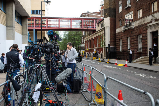 Кейт Миддлтон родила (госпиталь)