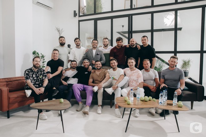 Участники второго сезона реалити "Холостячка"